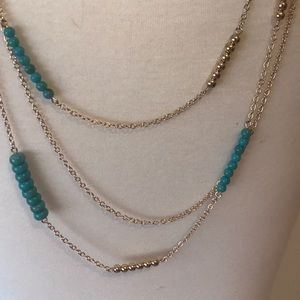 💰3/$19💰 Necklace w/ turquoise beads.